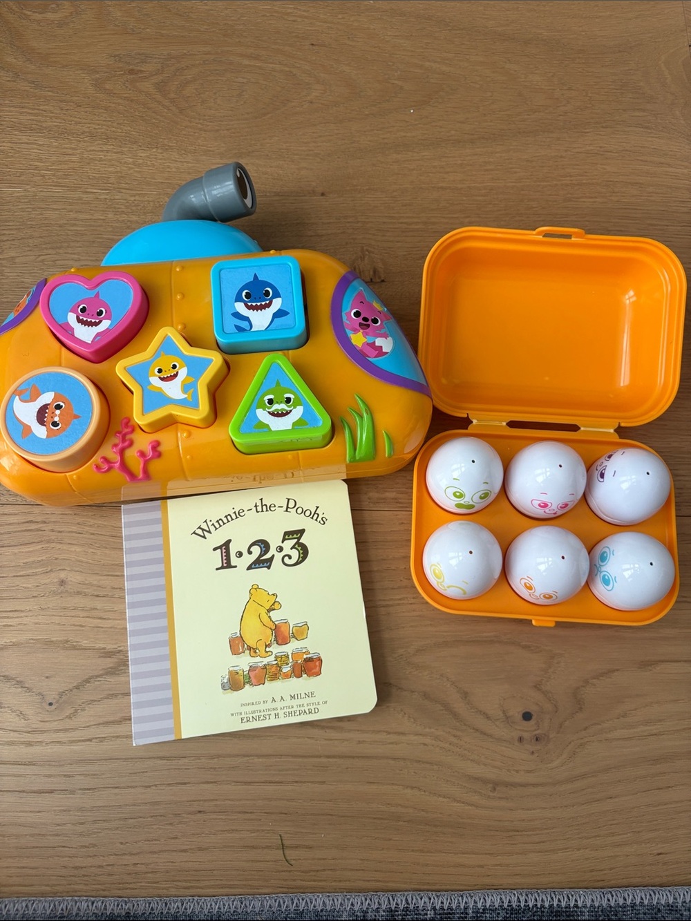 Baby-Toddler toy bundle (shape sorters and books)